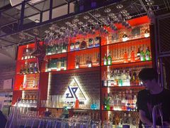 -UP嘻哈酒吧(粉巢店)