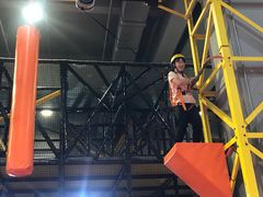 -嗨翻Hi-Fun竞技主题乐园·蹦床亲子生日轰趴(国光1937店)