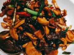 -关东小磨东北菜(漕河泾印象城店)