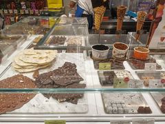 -VENCHI 闻绮(北京国贸商城店)
