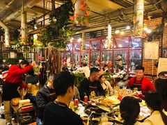 大堂-钢管厂歆瑞源油卤串串香(春熙路太古里店)