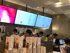 -奈雪的茶(市百一店)