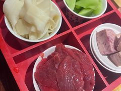 -受气牛肉·耙牛肉火锅(水晶郦城店)