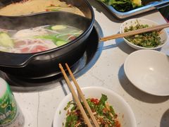 -钢管厂五区小郡肝串串香(奥克斯广场锦城万达店)