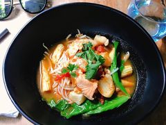 -植物园哈利亚餐厅