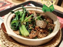 -华记煲仔华·煲仔饭(市桥易发店)