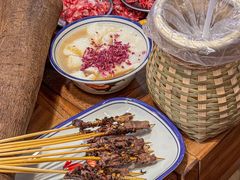 -云阿蛮云南生烫牛肉米线(奉贤路店)