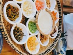 -包整·丝娃娃(一览甲秀楼风景店)