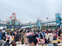 -季高兔窝窝亲子园(上海薰衣草公园店)