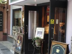 门面-古董花园(思南路42弄小区店)