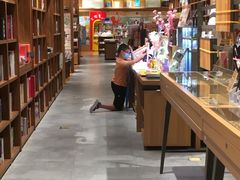 -百新书局(尚悦湾店)
