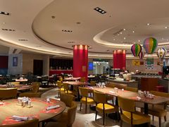 -咖啡苑自助餐厅·中国大饭店