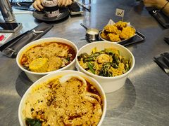 -W COLLECTIVE  DESSERT SHOP