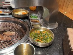 -韩烧牛中牛·甄选黑牛烤肉(黑金店)