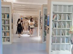 -广州市白云区图书馆