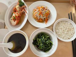 -童谣里医疗级月子中心(独栋湖景店)