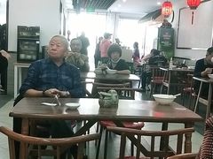 大堂-朱新年·苏式汤团·面点(北寺塔店)
