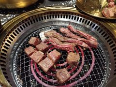 -黑牛の場烤肉(摩天活力城店)