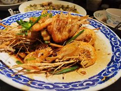 老头儿油爆沼虾-老头儿油爆虾·知味杭州(爱琴海购物中心)