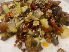 -清真·玛丽亚新疆菜主题餐厅(浙江中路店)
