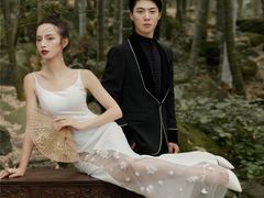-经典婚纱摄影美学馆·私人定制
