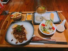 卤肉饭套餐-我茶人文茶馆