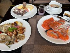 -大中华希尔顿酒店-念自助餐·海南美食·三文鱼