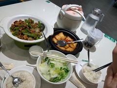 -绿草地·湘菜(7mall店)