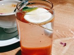 西柚汁-周家二小姐的菜(西津渡店)