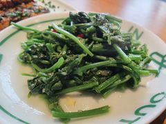 -一坐一忘云南菜(嘉里中心店)