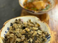 咸菜-石灰市毛记烧鸡公(解放碑店)