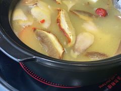 -野菌皇海景野生菌火锅(滨海大道店)