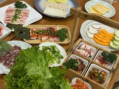 -柠檬花院烤肉·会议团建·聚会·求婚(三圣乡店)