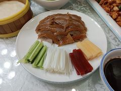 -六和聚传统烤鸭.天津菜(和平店)