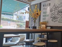 -龙治汉堡(中华城店)