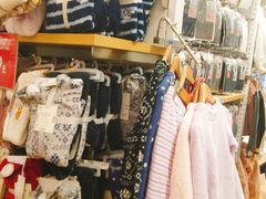 -优衣库(上海虹口龙之梦店)