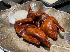 蝴蝶里招牌乳鸽-蝴蝶里·粤菜·点心(龙湖天街&滨江店)
