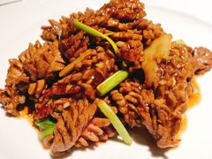 -湖畔鲁菜·二十年老字号餐厅(大明湖店)