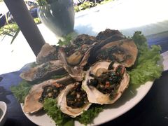 -Hue Ngon Restaurant