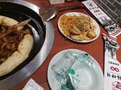 -满兴咱妈烀饼铁锅炖(兰州北街店)