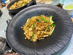 酸萝卜肉丝炒粉-真味海鲜坊