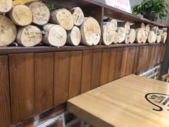 -劳顶笨咖啡(丽水宜家店)