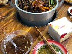 -咏勝锑锅麻辣烫(净居寺路总店)