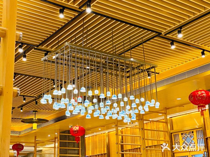稻香酒家·34年老字号·港式粤菜(汉街店)大堂图片