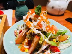 三文鱼牛油果沙拉-文三酒肆自助放题(新街口友谊广场店)