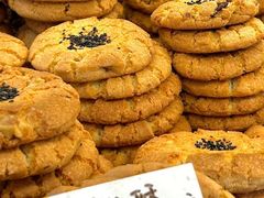 -爱德顺糕点食屋(利民道店)