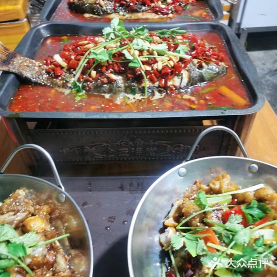 波仔烧烤(商沈线店)