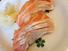 三文鱼手握-村上一屋·亚洲菜融合小馆(南楼店)