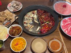 -萍姐火锅·公路夜市(武汉首店)