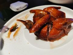 脆皮乳鸽-粤凤佬